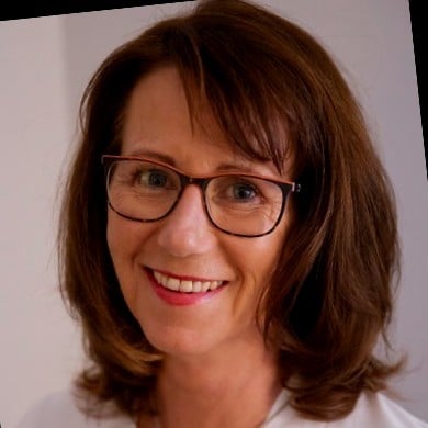 Hilary Luxford